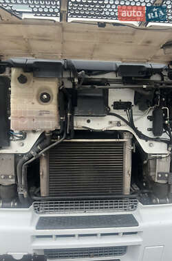 Тягач Renault Premium 2011 в 