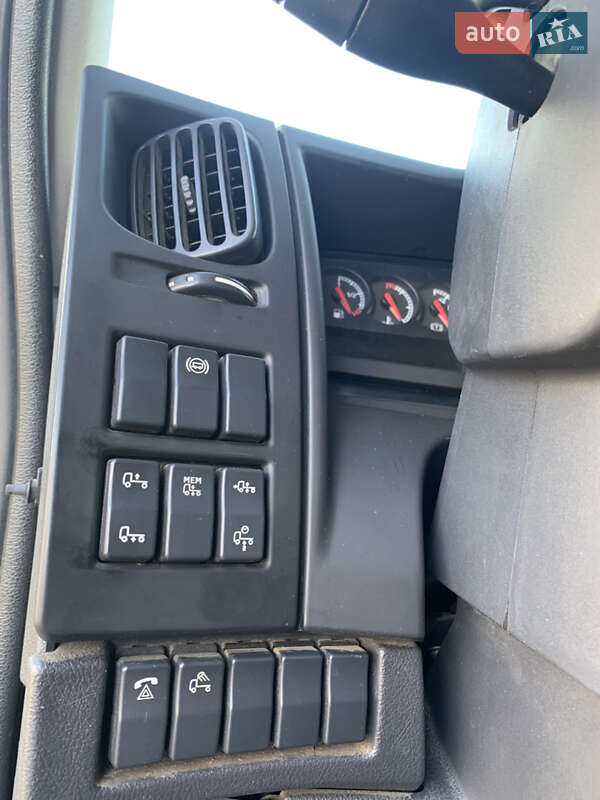 Тягач Renault Premium 2013 в Чутове