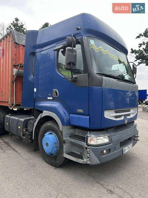 Тягач Renault Premium 2005 в Умани