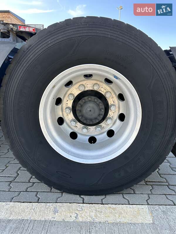 Тягач Renault Premium 2013 в Луцке