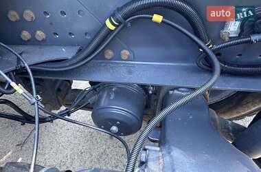 Тягач Renault Premium 2013 в 