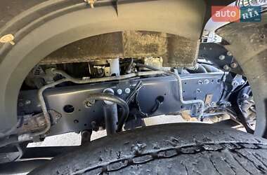 Тягач Renault Premium 2013 в 