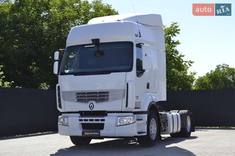 Тягач Renault Premium 2012 в 