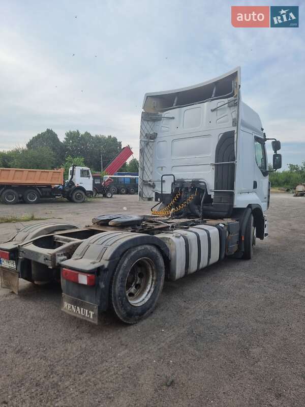 Тягач Renault Premium 2010 в Луцке
