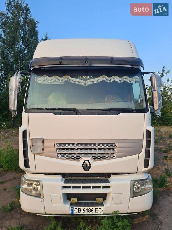 Тягач Renault Premium 2006 в Недригайлове