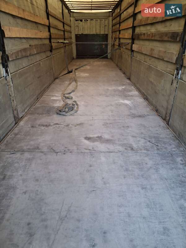 Тягач Renault Premium 2008 в Калуше