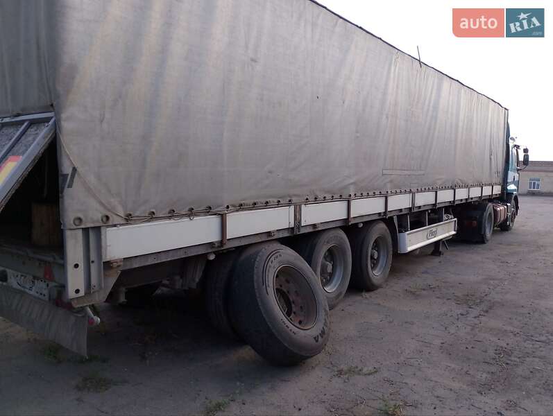 Тягач Renault Premium 1997 в Гайсине
