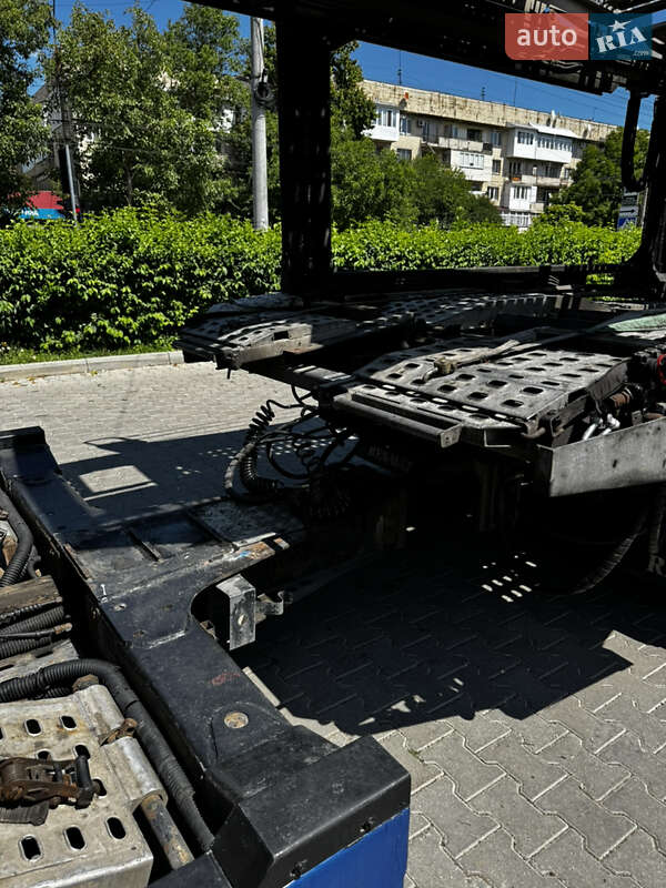Автовоз Renault Premium 2005 в Черновцах
