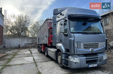 Тягач Renault Premium 2012 в 