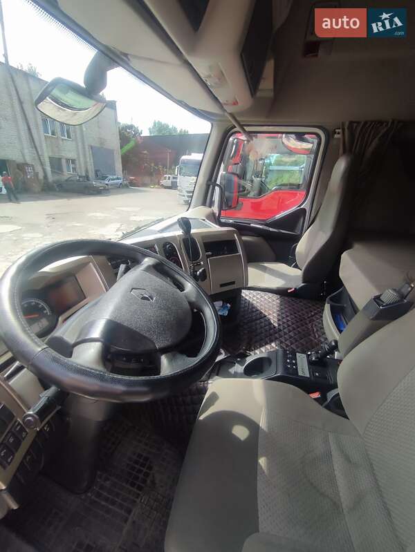 Тягач Renault Premium 2012 в Львові фото 4 Тягач Renault Premium 2012 в Львові