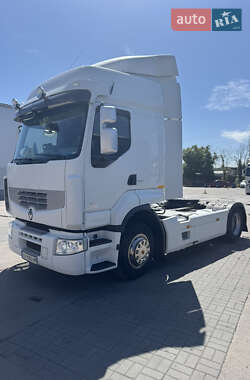 Тягач Renault Premium 2012 в Иршаве