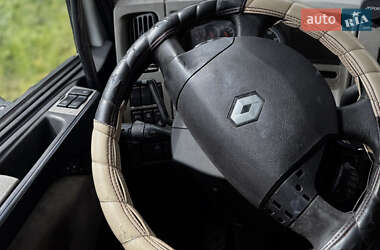 Тягач Renault Premium 2009 в 