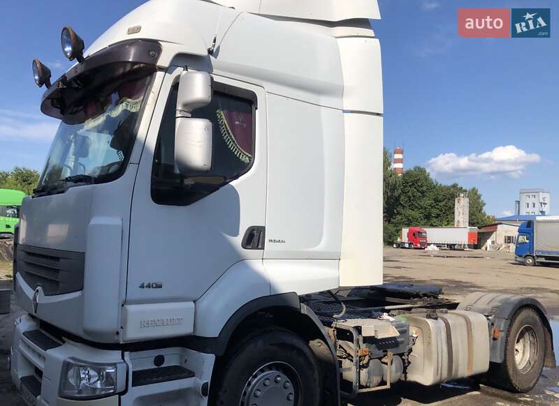 Тягач Renault Premium 2006 в Хмельницькому