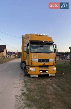 Тягач Renault Premium 2008 в 