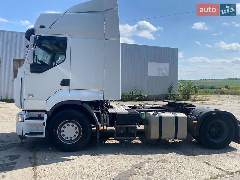 Тягач Renault Premium 2010 в Черновцах