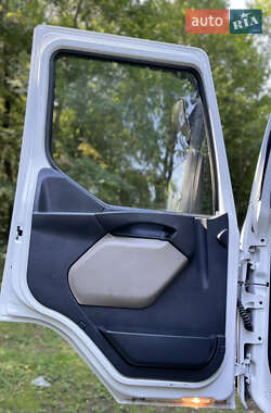 Мультиліфт Renault Premium 2010 в 