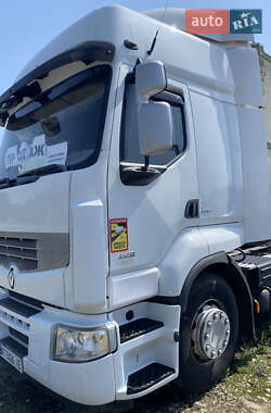 Тягач Renault Premium 2011 в Снятине