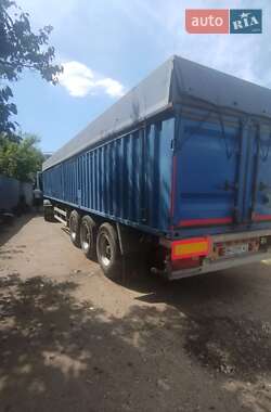 Зерновоз Renault Premium 2011 в 
