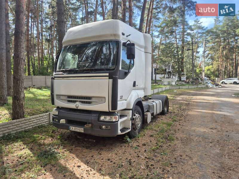 Renault Premium 2004