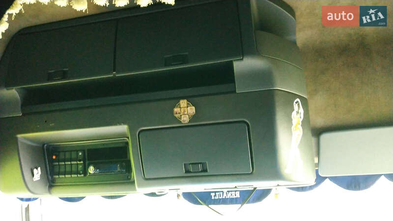 Борт Renault Premium 2001 в Пирятине