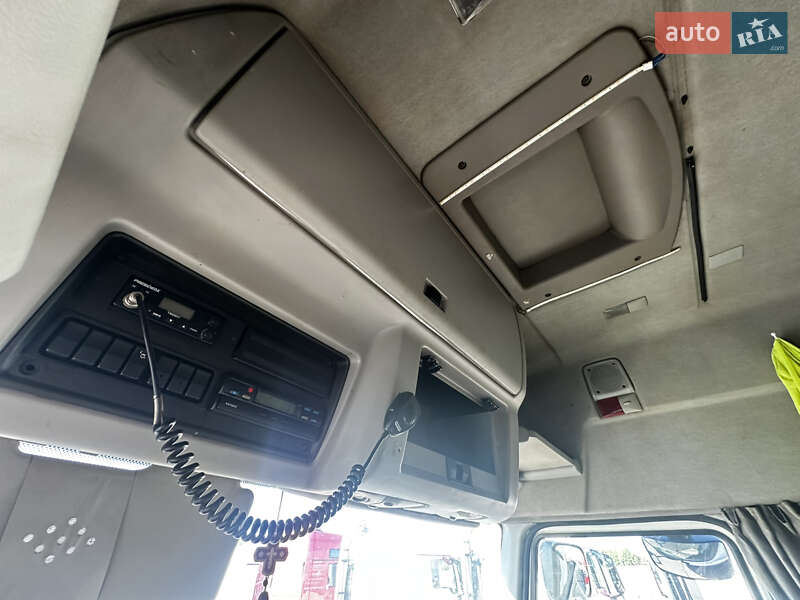 Тягач Renault Premium 2006 в Умани