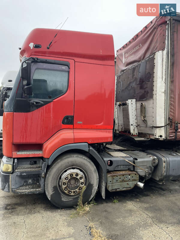 Тягач Renault Premium 2000 в Днепре