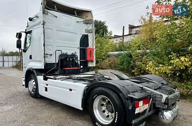 Тягач Renault Premium 2012 в  фото 5 Тягач Renault Premium 2012 в