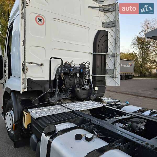 Тягач Renault Premium 2013 в Кривому Розі