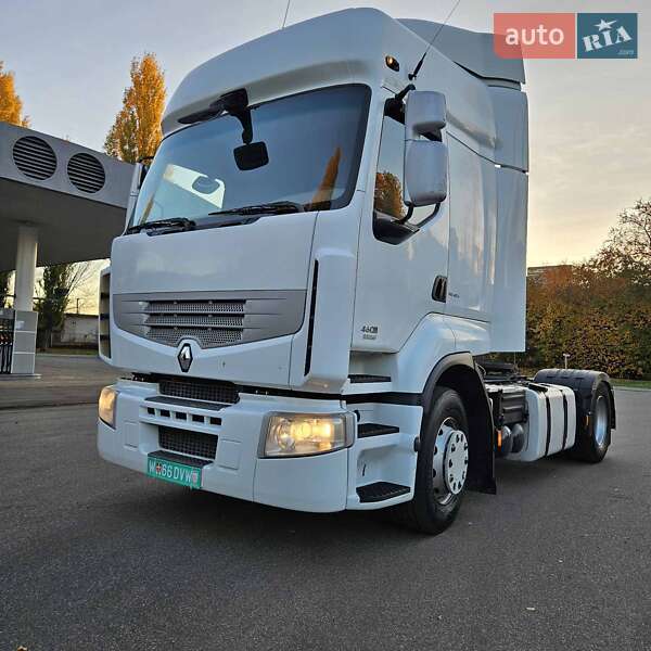 Тягач Renault Premium 2013 в Кривому Розі
