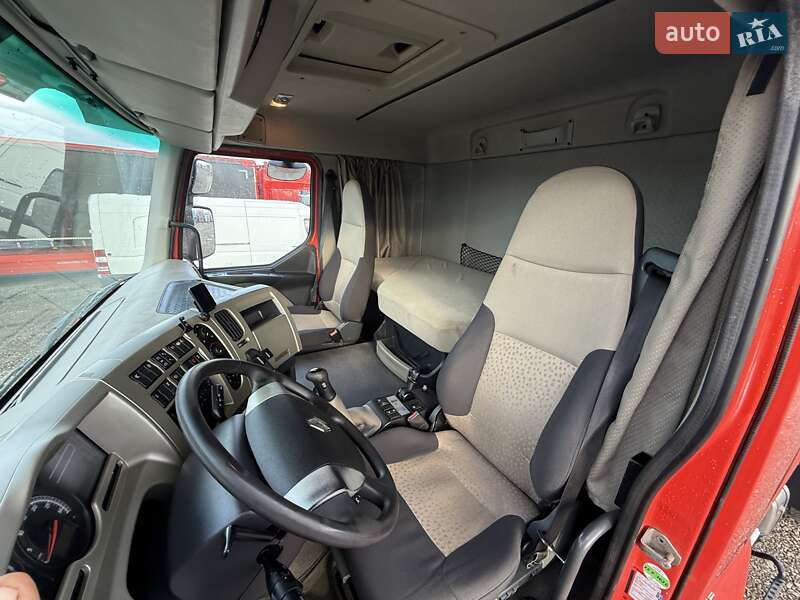 Тягач Renault Premium 2009 в Тячеві