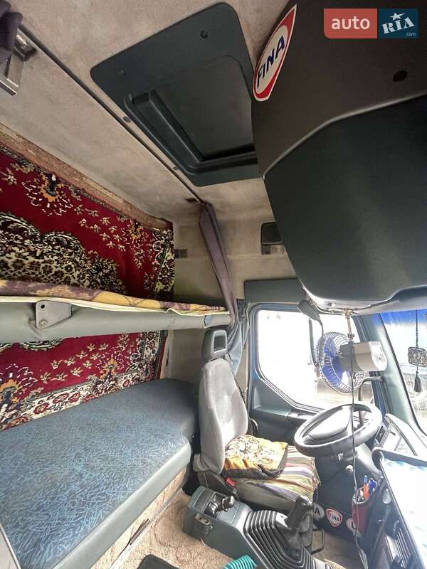 Вантажний фургон Renault Premium 2000 в Летичіві