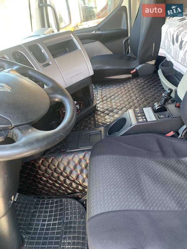 Тягач Renault Premium 2008 в Славуте