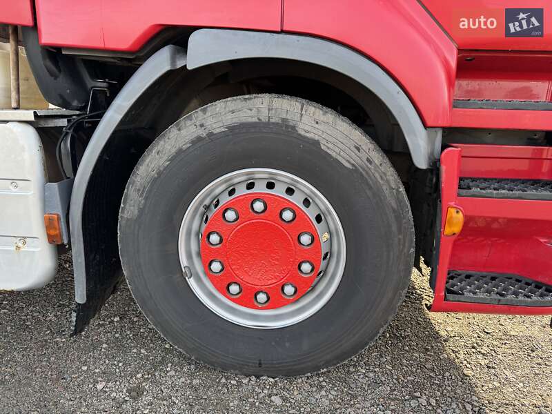 Тягач Renault Premium 2006 в Сарнах