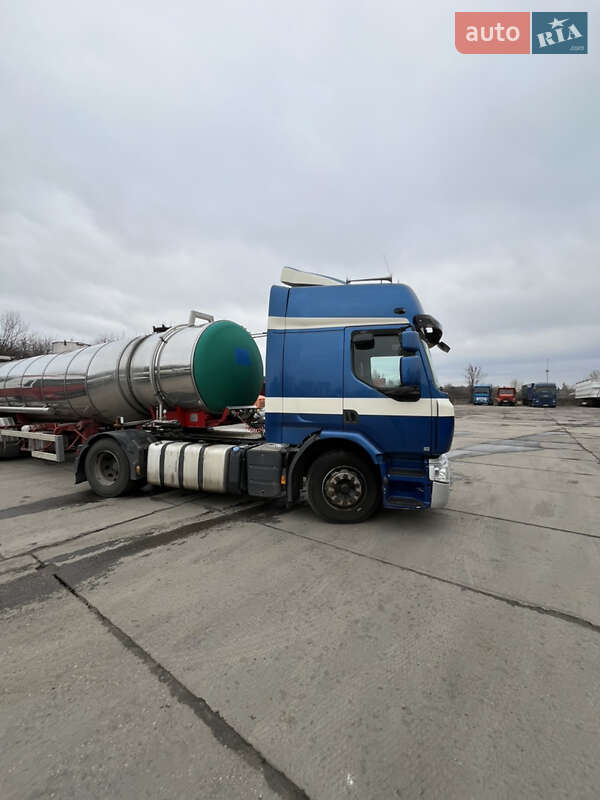 Тягач Renault Premium 2010 в Полтаві