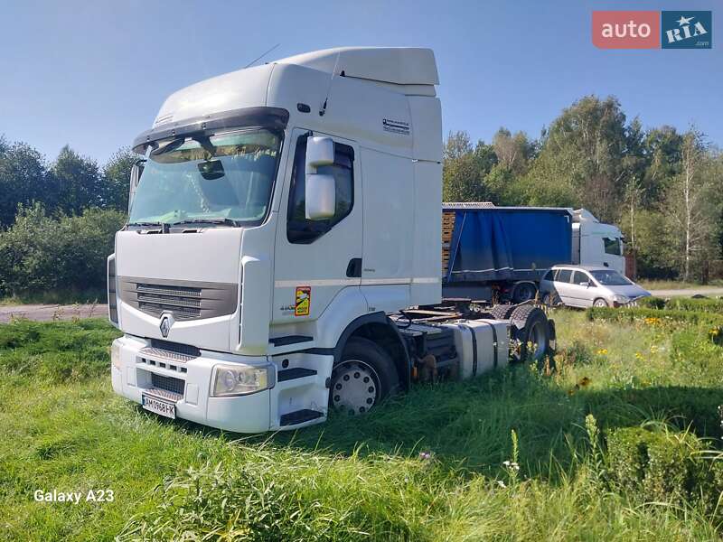 Тягач Renault Premium 2013 в Баранівці