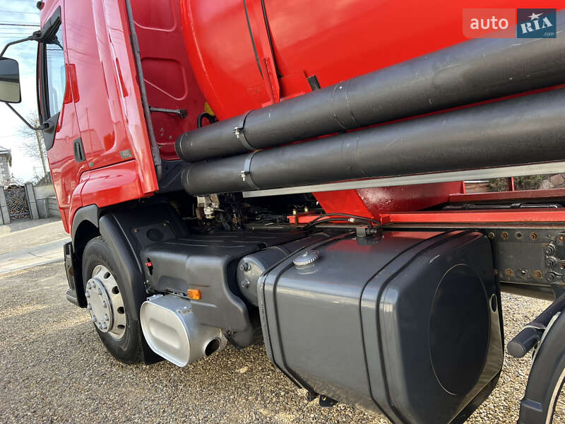 Машина ассенизатор (вакуумная) Renault Premium 2001 в Черновцах