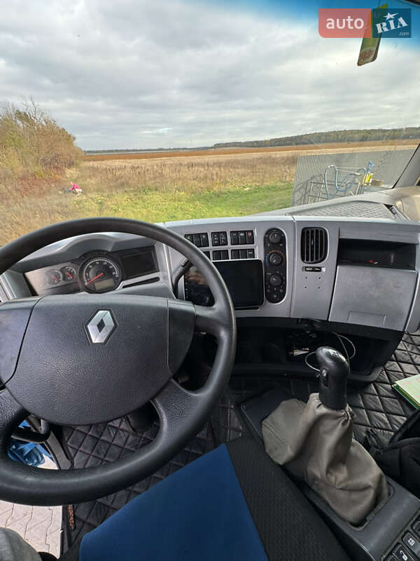 Тягач Renault Premium 2006 в Летичеве