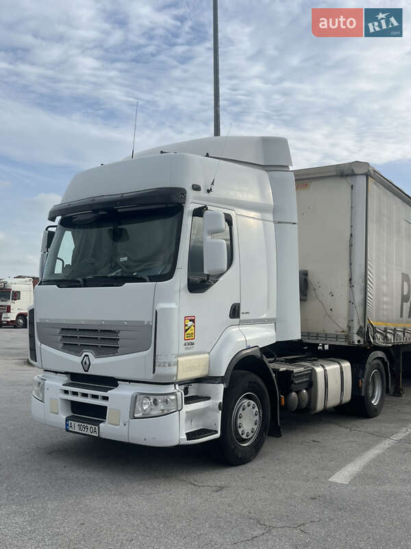 Тягач Renault Premium 2010 в Тальном