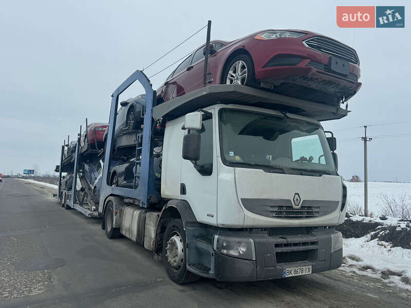 Автовоз Renault Premium 2012 в Ровно