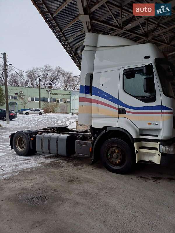 Тягач Renault Premium 2007 в Запорожье