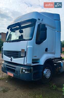 Тягач Renault Premium 2009 в Нежине