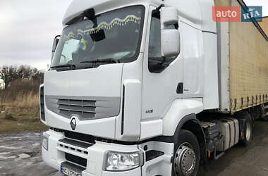 Тягач Renault Premium 2010 в Львове
