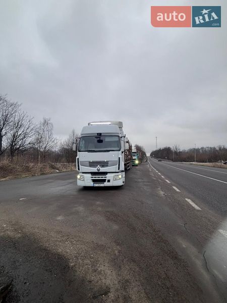 Тягач Renault Premium 2008 в Надвірній