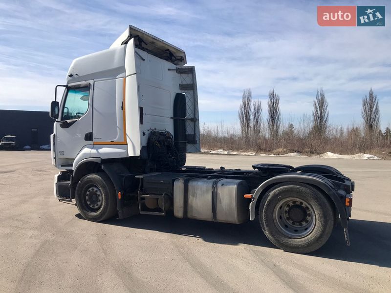 Тягач Renault Premium 2008 в Рівному