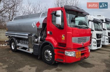 Бензовоз Renault Premium 2011 в Черновцах