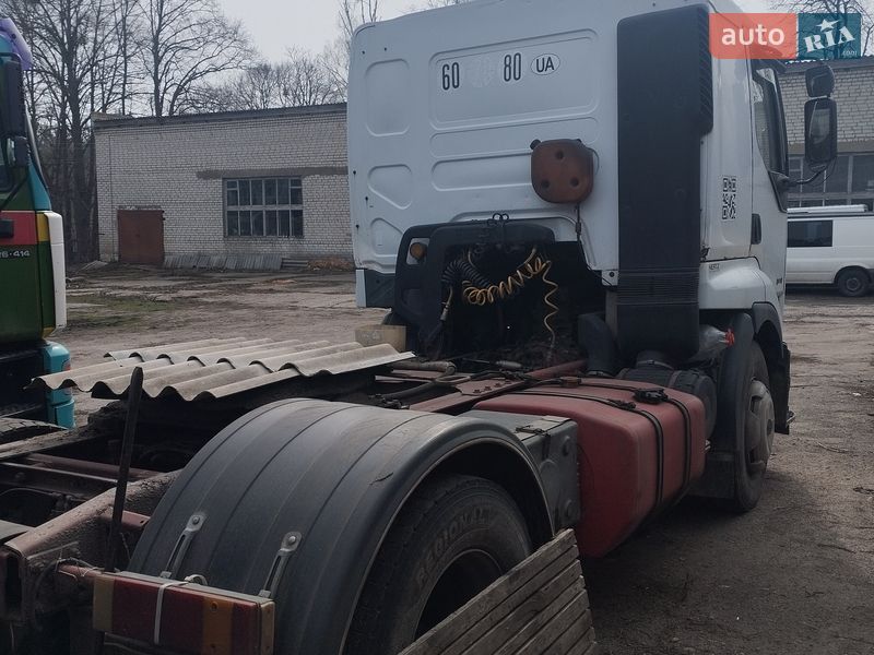 Тягач Renault Premium 1998 в Каневе