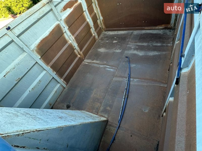 Самоскид Renault Premium 1998 в Богодухіву