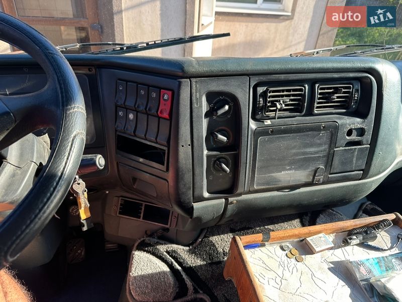 Самоскид Renault Premium 1998 в Богодухіву