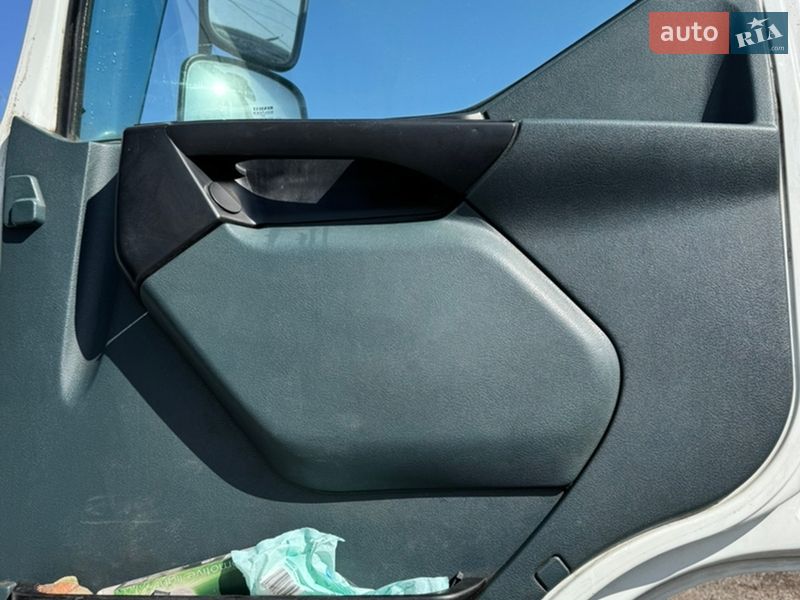 Самосвал Renault Premium 1999 в Киеве фото 3 Самосвал Renault Premium 1999 в Киеве