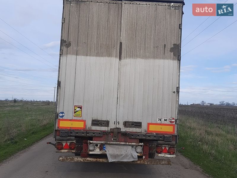 Renault Premium 2011